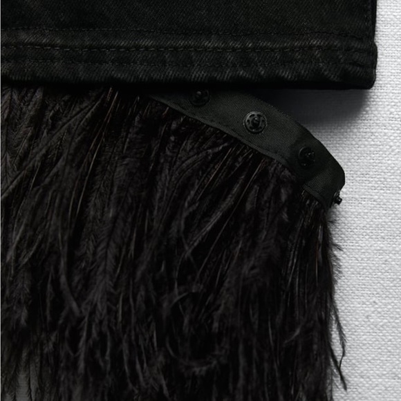 Zara HIGH RISE FEATHERED SLIM JEANS - Picture 4 of 5